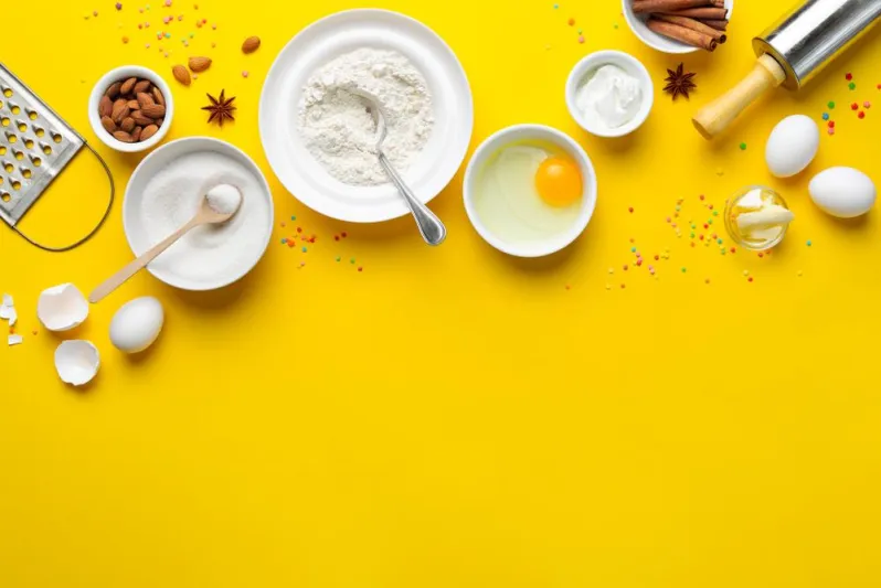 طريقة عمل كيكة الزبادي العادية واللايت