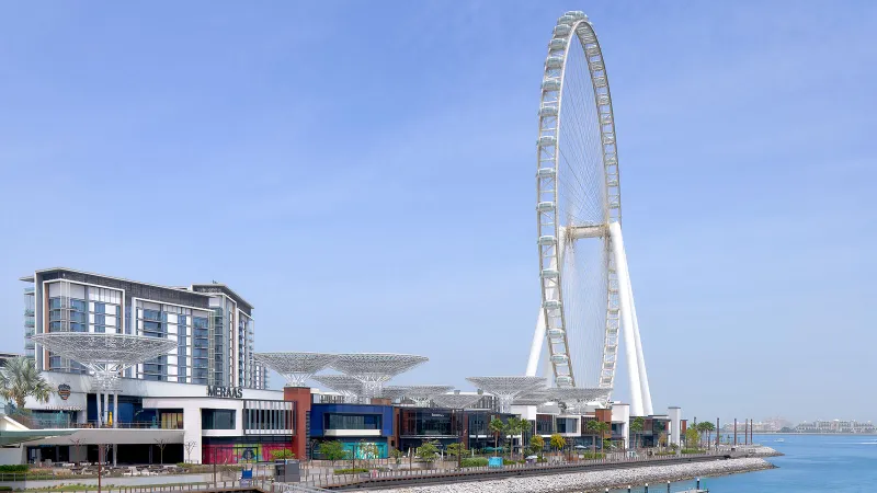 كيف بنيت «عين دبي» الأكبر في العالم ؟ (فيديو)