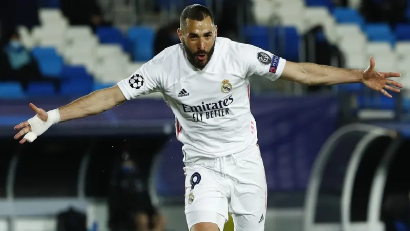 هدف عالمي بأقدام «بنزيما » أخجل به منافسيه (فيديو)