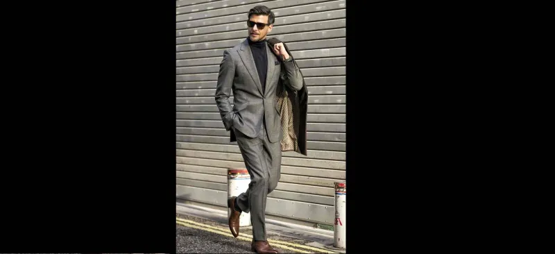 كيفية تنسيق الجوارب مع الحذاء للرجال