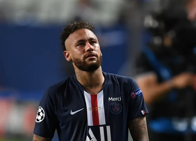 نيمار يعلن أنه سيعتزل في هذا التاريخ (فيديو)