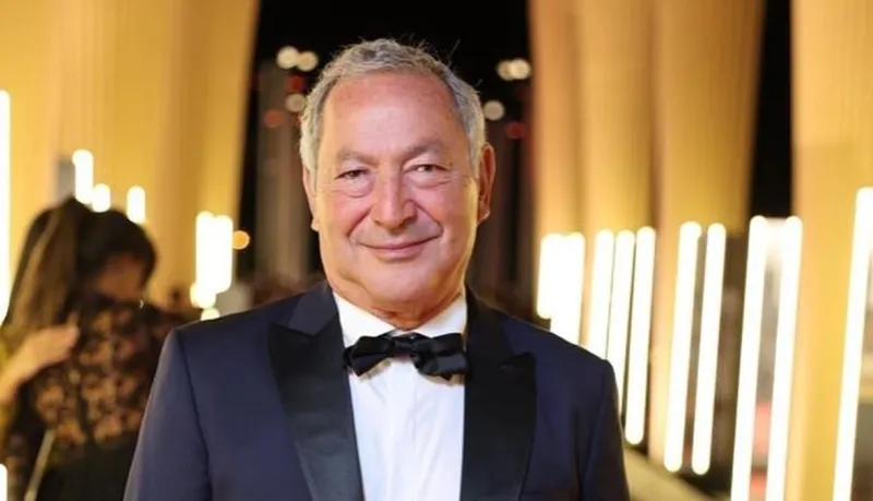  سميح ساويرس يكشف حقيقة قطع الكهرباء عن محمد رمضان (فيديو) 