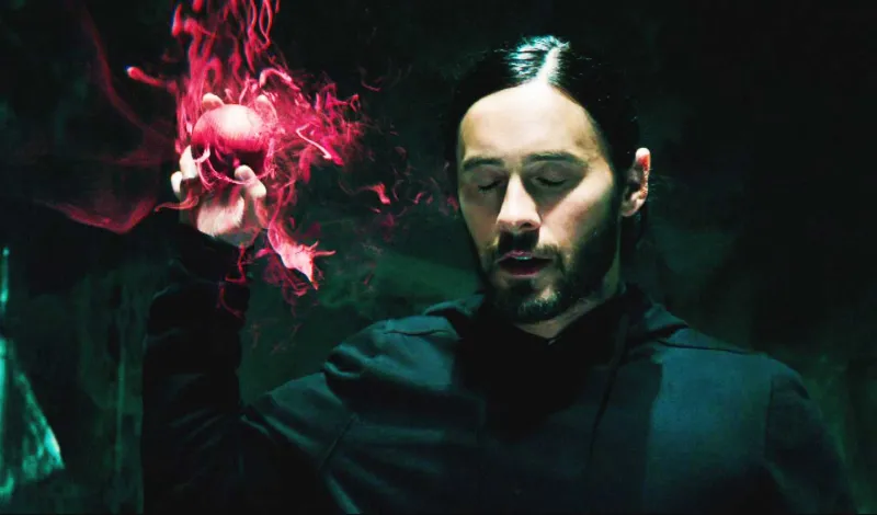 جاريد ليتو.. عالم يتحول إلى مصاص دماء في «Morbius» (فيديو)