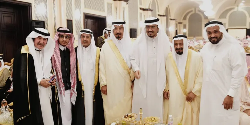 رجل الأعمال سالم بن شامخ: تشكّلنا من رحم المعاناة.. وسنكسب رهان الطحالب