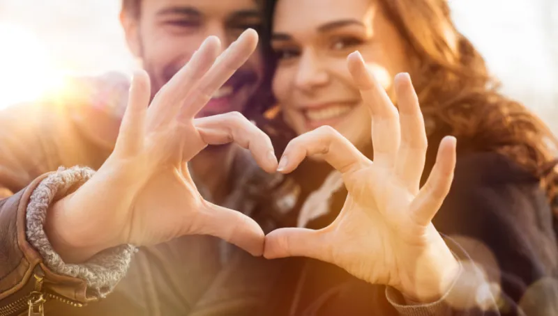 الكلام المعسول الذي يسحر الرجل ويذيب عقله