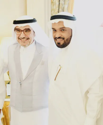 رجل الأعمال سالم بن شامخ: تشكّلنا من رحم المعاناة.. وسنكسب رهان الطحالب