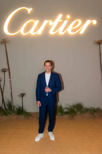 كارتييه تستضيف مشاهير عالميين بأمسية خاصة في مخيم سونارا الصحراوي بدبي