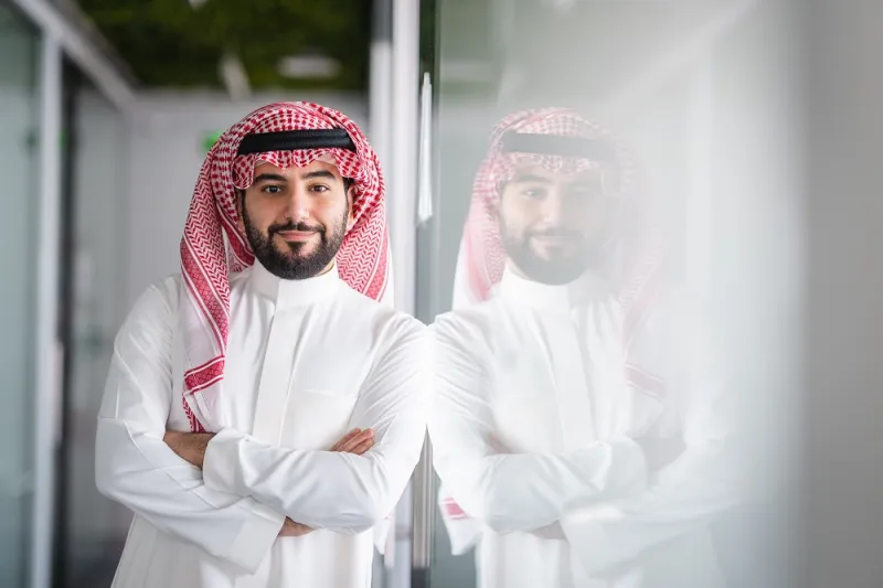 المخترع السعودي مشعل الهرساني: أدين بنجاحي لأربع نساء.. الإعاقة في العقل وليست في الجسد