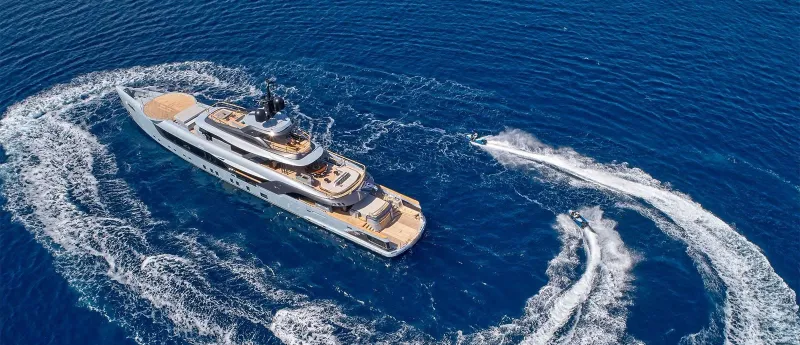 اليخت الفاخر «جيكو» بطول 55 متراً.. خيار لا يضاهى لطالبي المتعة وعشاق البحر