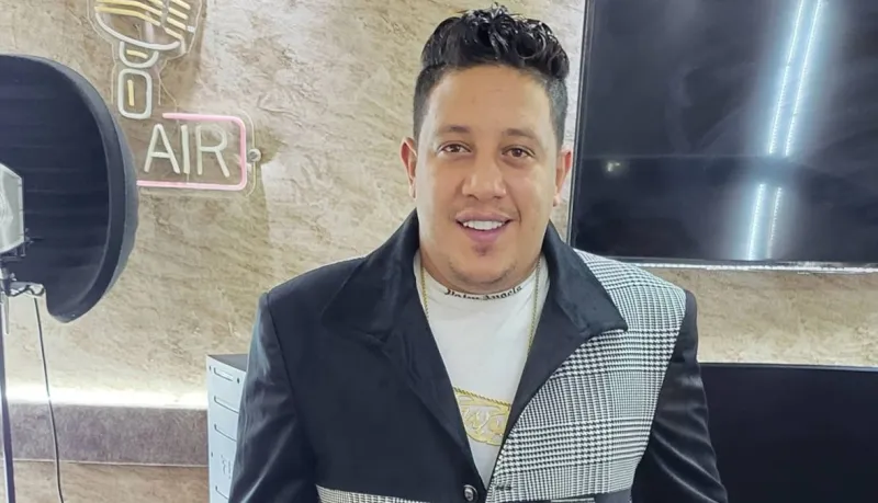 حمو بيكا مهددًا جمهوره: هقفل كل قنواتي وأعتزل المهرجانات (فيديو)