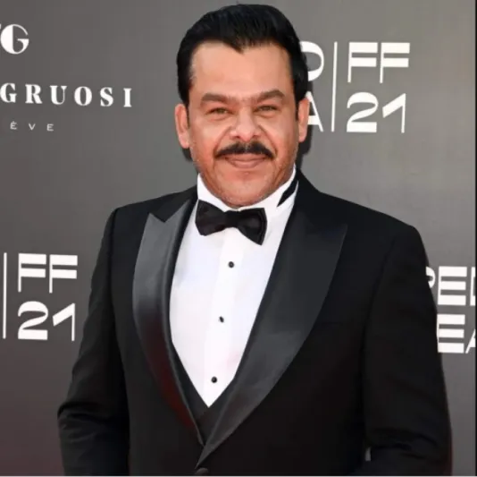 ظهور مميز لـ «منذر رياحنة» في مهرجان البحر الأحمر السينمائي (صور)