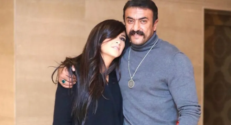 العوضي وياسمين عبد العزيز يكشفان تفاصيل رحلة العلاج في أول ظهور لهما (فيديو)