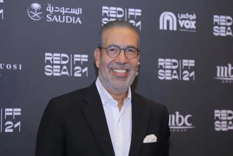 نجوم العالم يتوافدون على السجادة الحمراء لمهرجان البحر الأحمر السينمائي (صور)