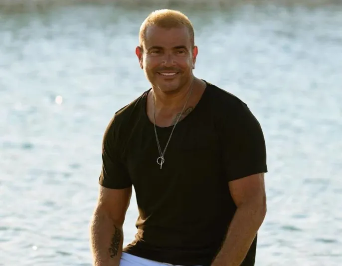 هل يقدم عمرو دياب جزءًا ثانيًا لأغنيته بعد 17 عامًا؟