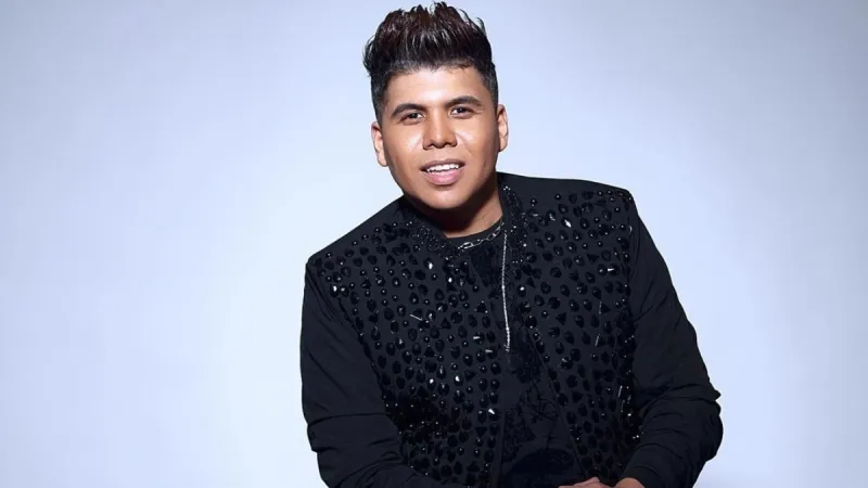 عمر كمال يُغير كلمات «بنت الجيران» من جديد في الأردن