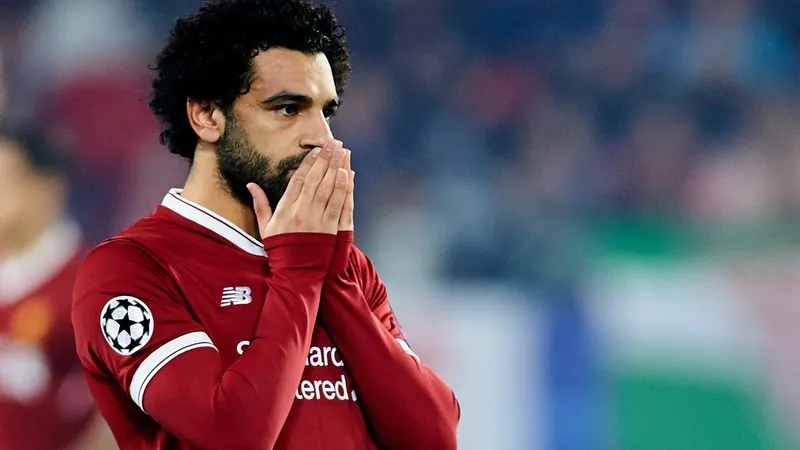 محمد صلاح يفضل الانتقال إلى مانشستر سيتي وليس برشلونة لهذا السبب