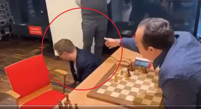  بطولة العالم للشطرنج تشهد واقعة كوميدية (فيديو)