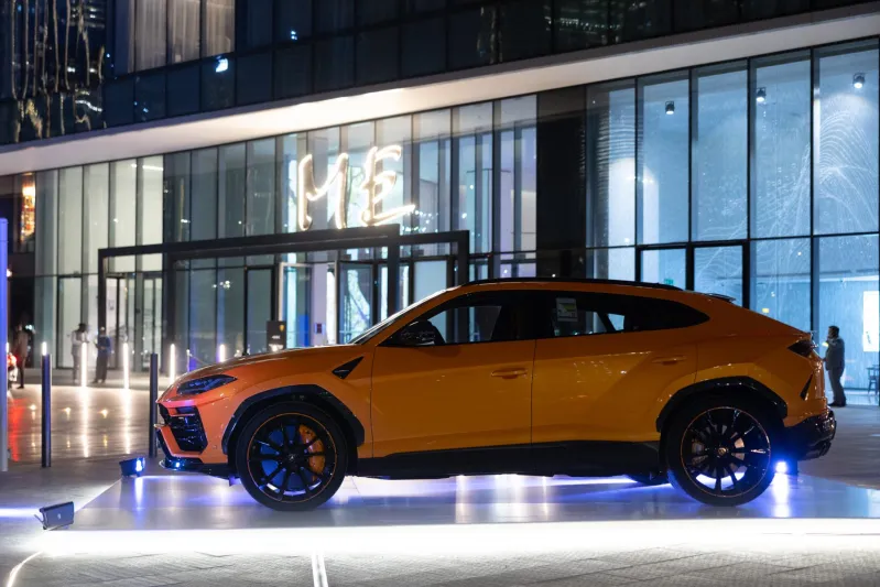 تدشين صالة عرض "لامبورغيني دبي" و"لامبورغيني لاونج" المؤقتة في دبي