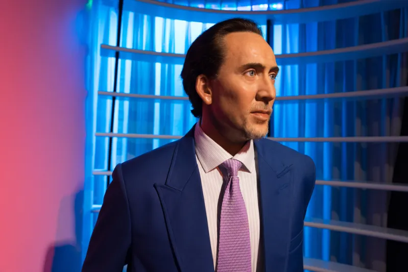 نيكولاس كيدج يقدم شخصية دراكولا في فيلم رعب جديد 