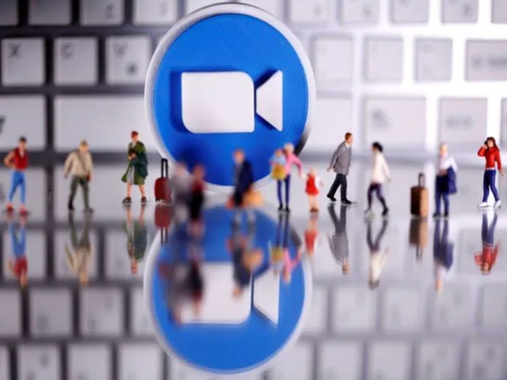 حقق أكثر من 12 مليار دولار عبر Zoom.. من هو إريك يوان