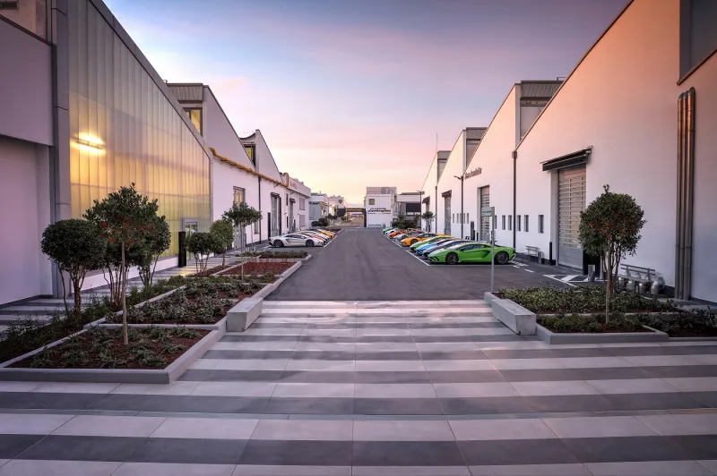 ’أوتوموبيلي لامبورغيني‘ تسلّم أكثر من 7 آلاف سيارة خلال 2020