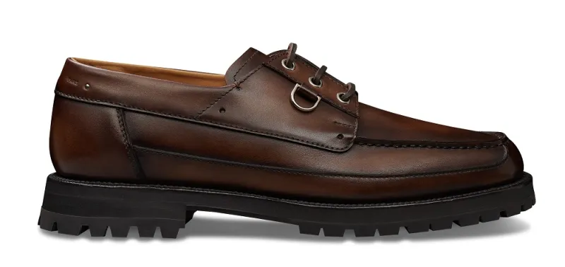 للباحثين عن الكلاسيكية والأصالة..  إليكم أحذية Twist من بيرلوتي