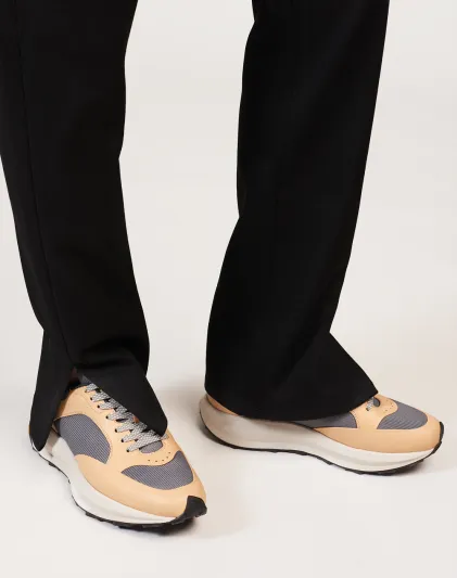 للرياضيين.. إليك حذاء الجري الجديد من دانهيل 