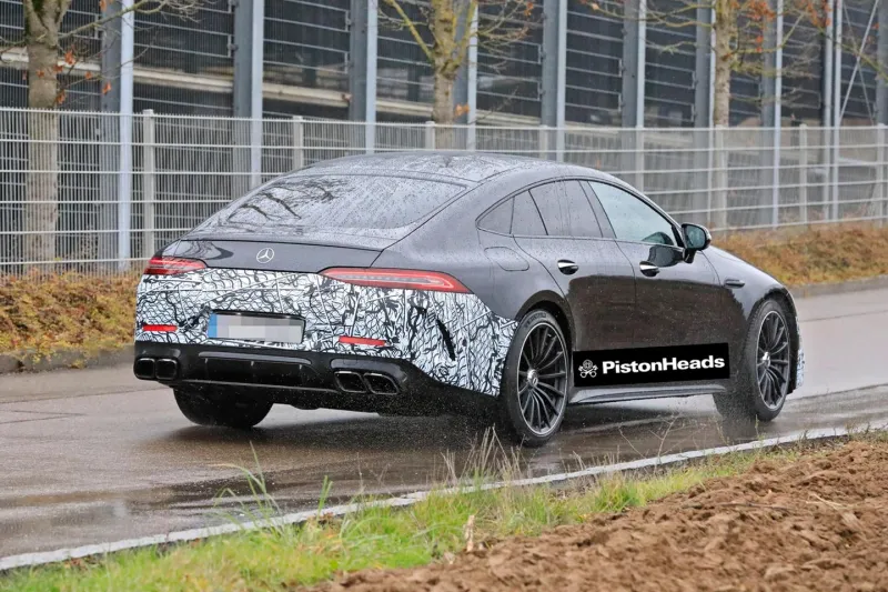 بقوة 816 حصانا .. شاهد أسرع سيارة هايبرد في العالم من مرسيدس