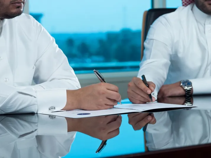 طريقة عمل عقد العمل الإلكتروني وتوثيقه