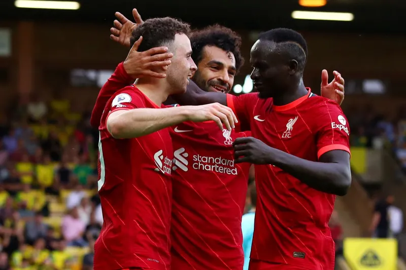 صلاح وفان ديك خارج التوقعات.. تقرير يكشف أهم لاعب في ليفربول