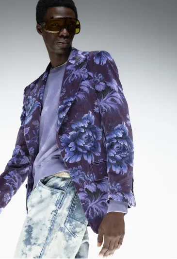 «Very Peri» لون الأناقة لعام 2022 وهكذا يمكنك تنسيقه