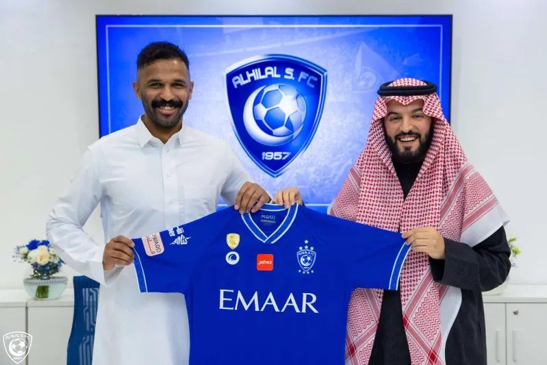 بدعم من الوليد بن طلال.. محمد العويس هلالي حتى 2025