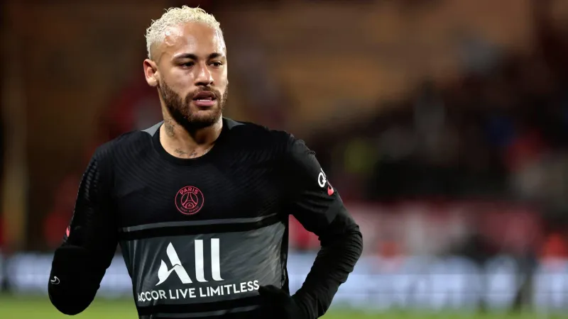 نيمار يكشف وجهته المستقبلية بعد سان جيرمان وسبب اختياره