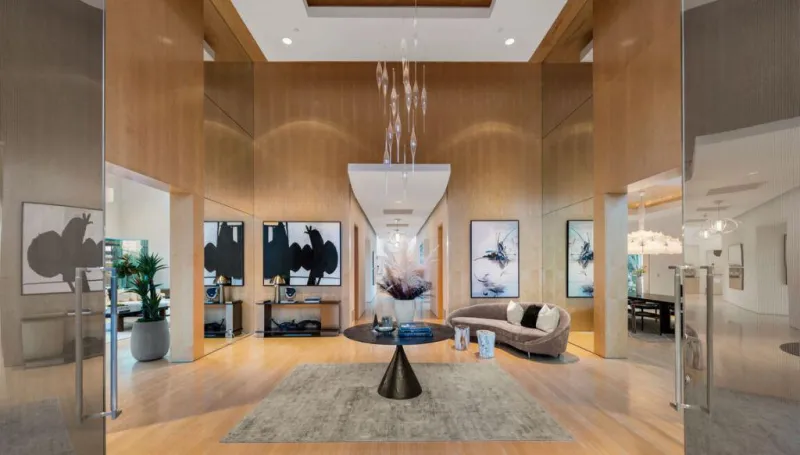 بيع منزل رجل أعمال سعودي بأمريكا بـ 92 مليون ريال (صور)