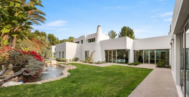 بيع منزل رجل أعمال سعودي بأمريكا بـ 92 مليون ريال (صور)