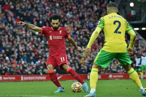 «ملكي خرافي».. ليفربول يتغنى بهدف صلاح الأخير (فيديو)