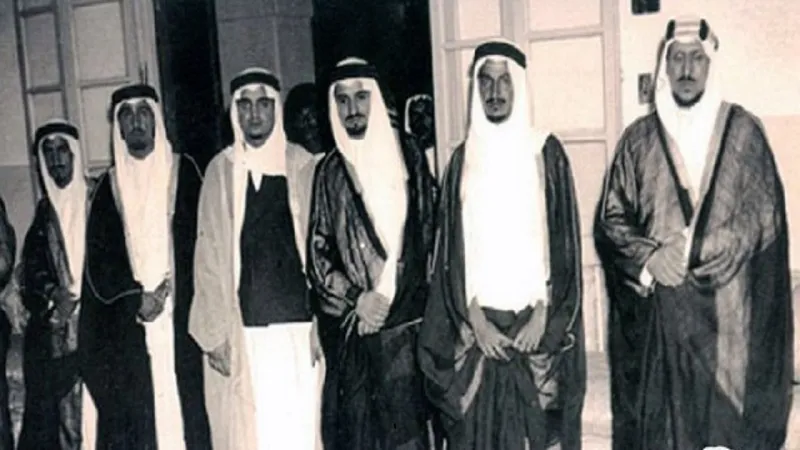 من المؤسس إلى ولي العهد..ماذا قال ملوك السعودية في ذكرى يوم التأسيس من المؤسس إلى ولي العهد.. ماذا قال ملوك السعودية في ذكرى يوم التأسيس؟