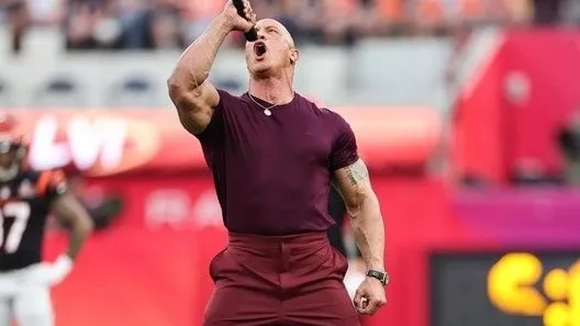 Super Bowl يجمع دواين جونسون ونجوم الراب في حفل استثنائي