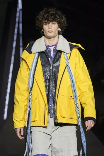 كيف ترتدي السترة المنفوخة لخريف وشتاء 2022-2023