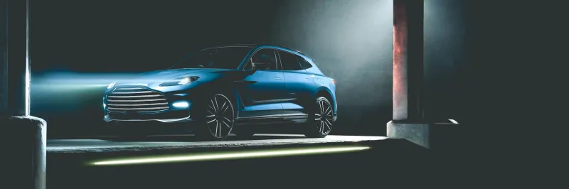 أستون مارتن DBX707 فخامة الدفع الرباعي