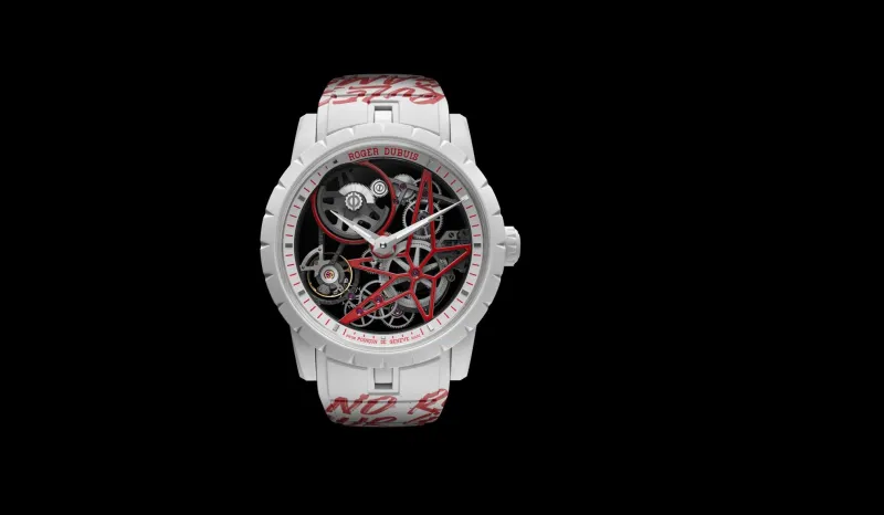 «روجيه ديبوي» تطرح ساعتها الجديدة «Excalibur Soho Edition MB»