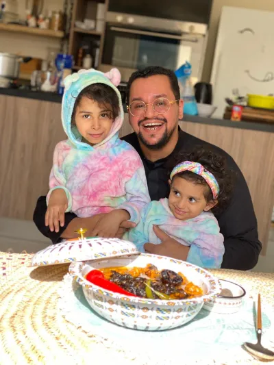 الشيف السعودي هشام باعشن لـ«الرجل»: واجهت تنمرًا.. والممارسة تتفوق على الشهادات