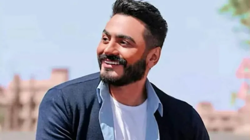 تامر حسني يقتحم عالم الإخراج في «بحبك»