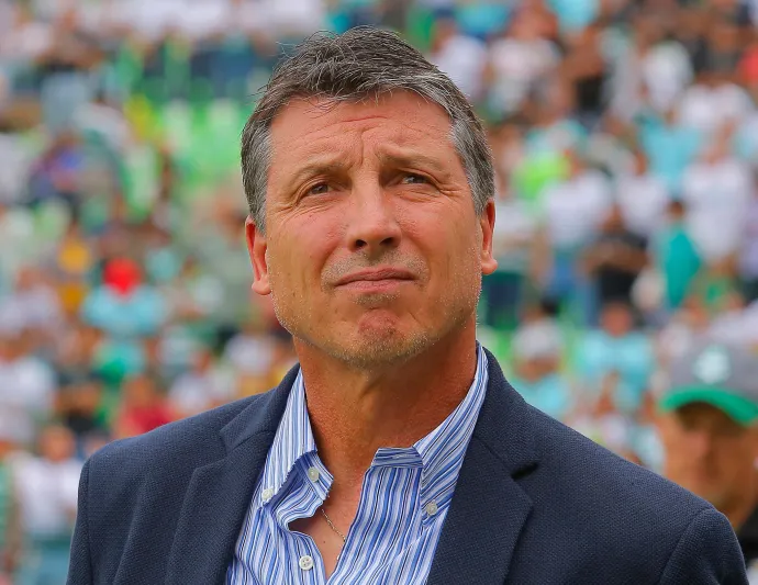 مَنْ هو «روبرت سيبولدي» مدرب الأهلي الجديد؟