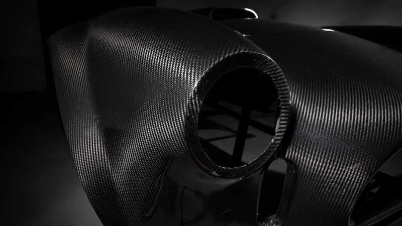 تصميم جديد من «شيلبي كوبرا» بهيكل كربوني وبسعر 1.2 مليون دولار (فيديو)