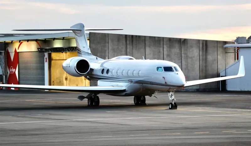 طائرات «جيف بيزوس».. قصور محلقة في السماء بقيمة 150 مليون دولار (فيديو)