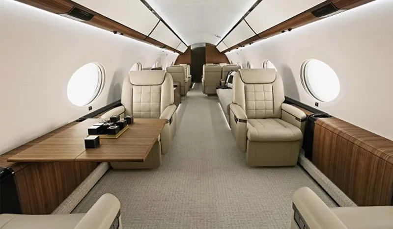 طائرات «جيف بيزوس».. قصور محلقة في السماء بقيمة 150 مليون دولار (فيديو)