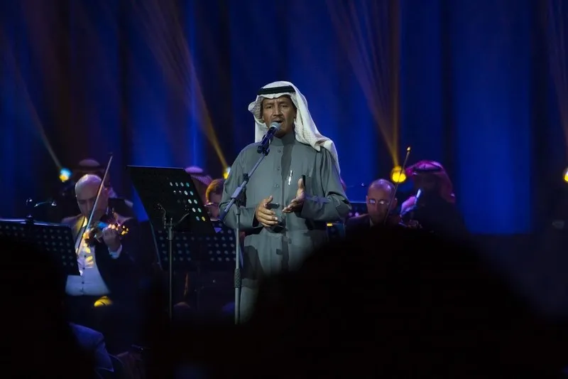 بكلمات مؤثرة.. خالد عبدالرحمن يرثي والدته