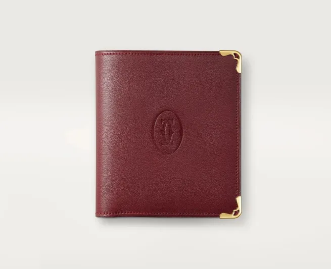 أفضل محافظ كارتير 2022 لمزيد من الأناقة والفخامة