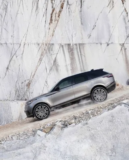 إصدار جديد من «رانج روفر فيلار» بقوة 395 حصانًا (فيديو)